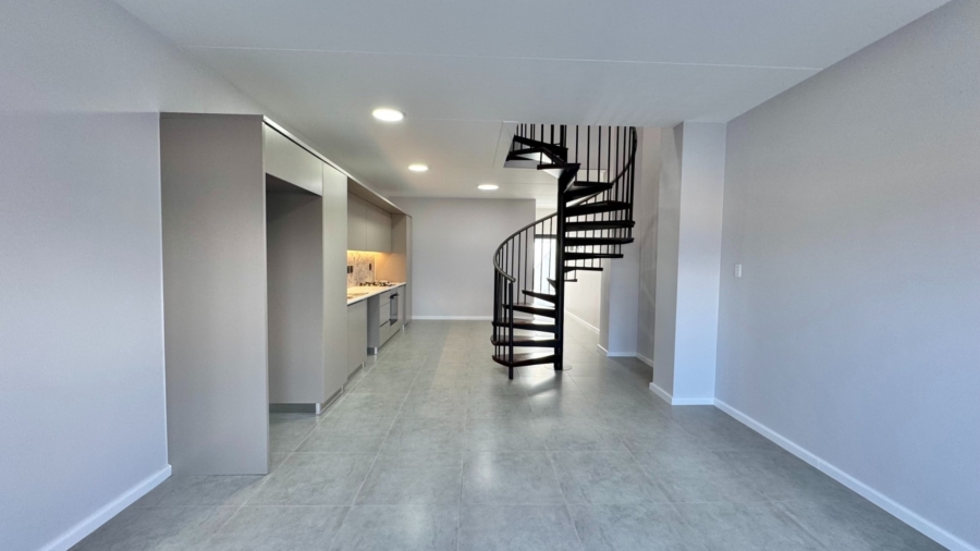 2 Bedroom Property for Sale in Whispering Pines Western Cape